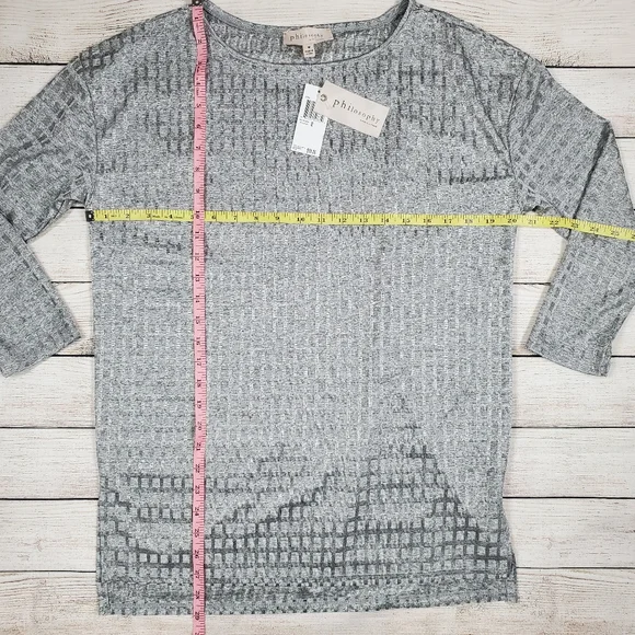 Philosophy NWT silver square patterned tunic top - Picture 3 of 6